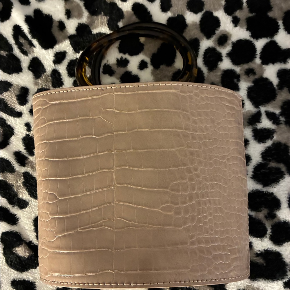 Chic Beige Croc-Embossed Mini Bag